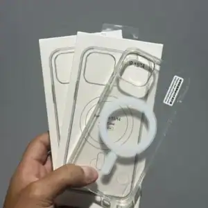 Magnetic ClearCase IP 13/14 - Apple